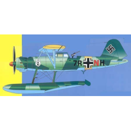 Maquette avion Heinkel He 114 (hydravion). Version avec moteur en étoile Planet