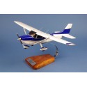 Miniature Cessna 172 Skyhawk