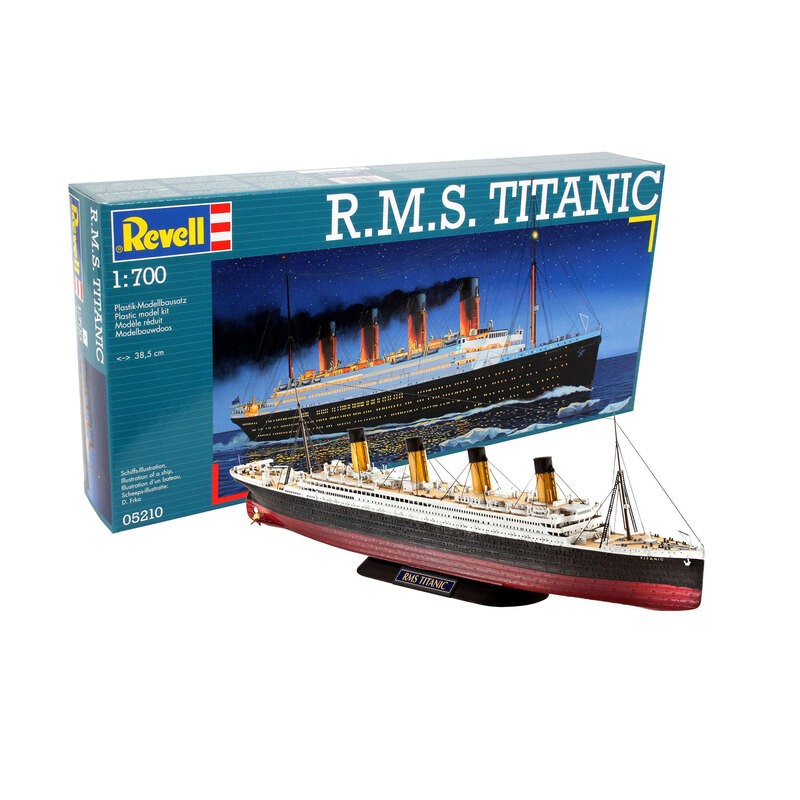 Oeuvre : Précisions - Maquette de bateau, Titanic, paquebot de la