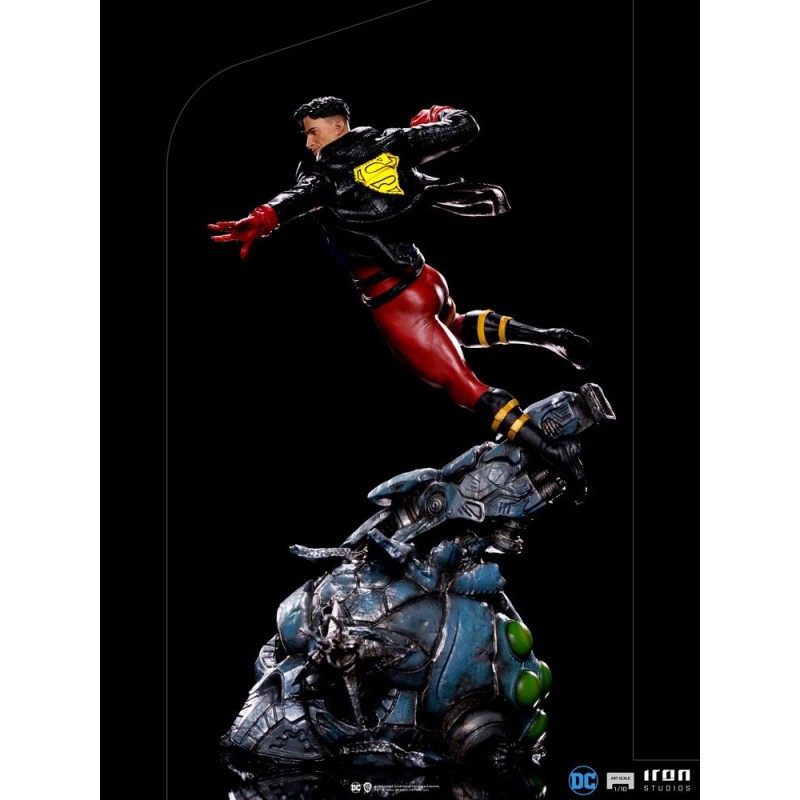 DC Comics statuette 1/10 Deluxe Art Scale Superboy 28 cm