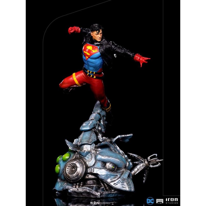 DC Comics statuette 1/10 Deluxe Art Scale Superboy 28 cm