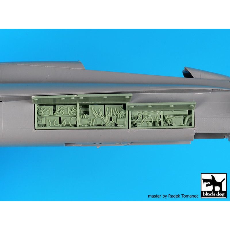 Électronique McDonnell-Douglas F/A-18A/B/C/D (conçue pour être utilisée avec les kits Kinetic Model)[F/A-18C]