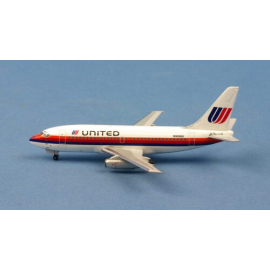 Miniature United Airlines Boeing 737/200 N9068U