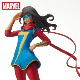 D12551 - MARVEL COMICS - FIGURINE SPM - Ms. MARVEL KAMALA