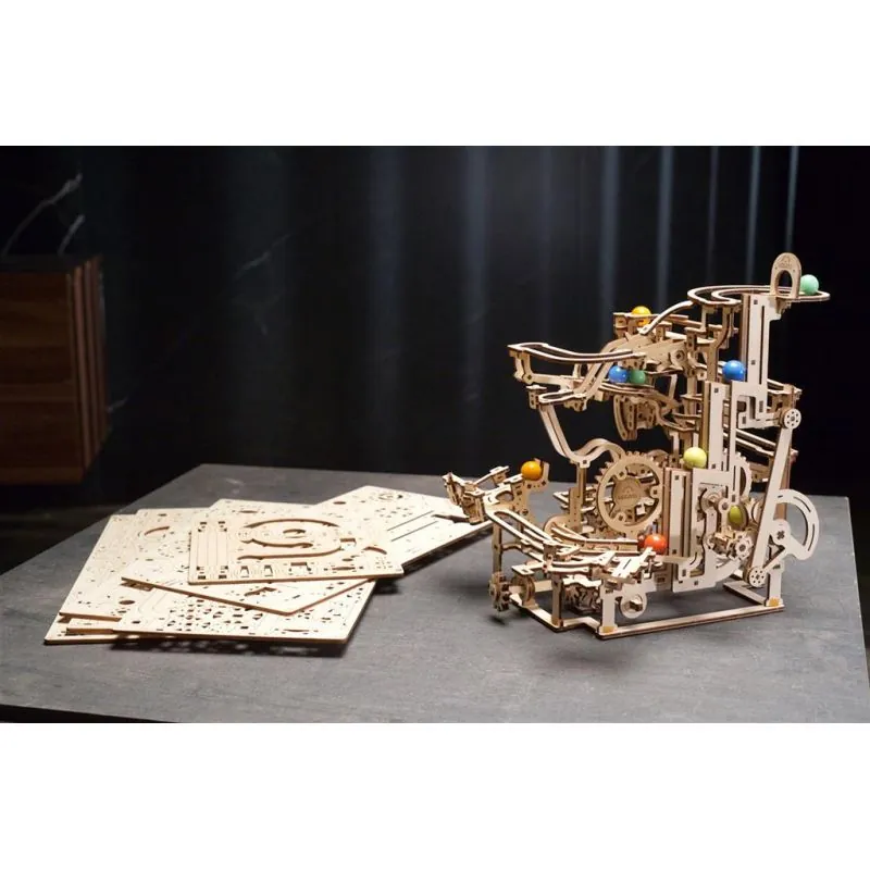 UGEARS Modèles Mécaniques: CIRCUIT à BILLES PALAN à ÉTAGES