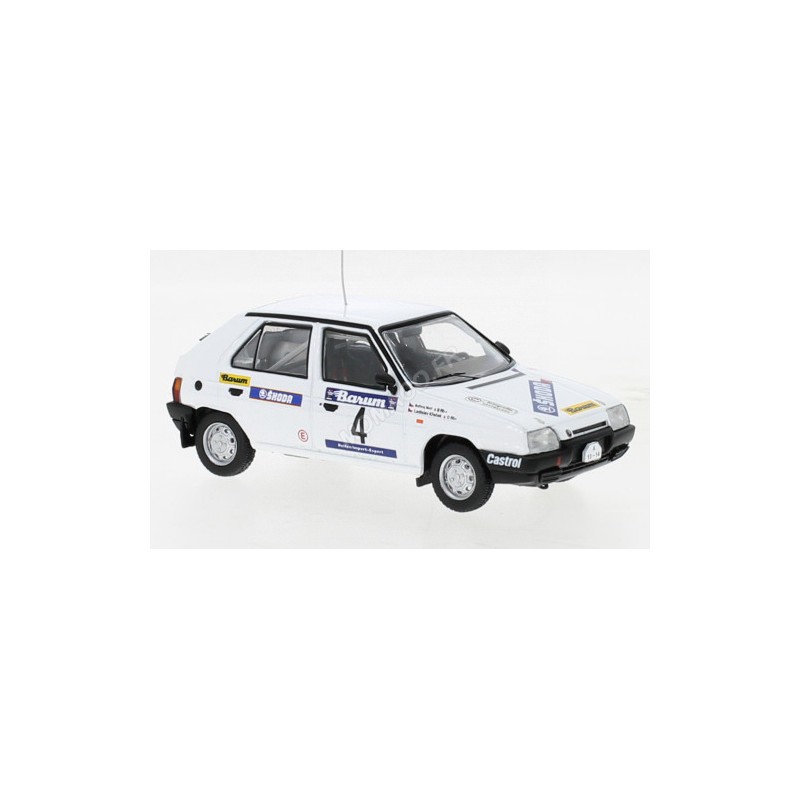 SKODA FAVORIT 136 L 4 KRECEK/BORIVOJ RALLYE VALASSKAA ZIMA 1989