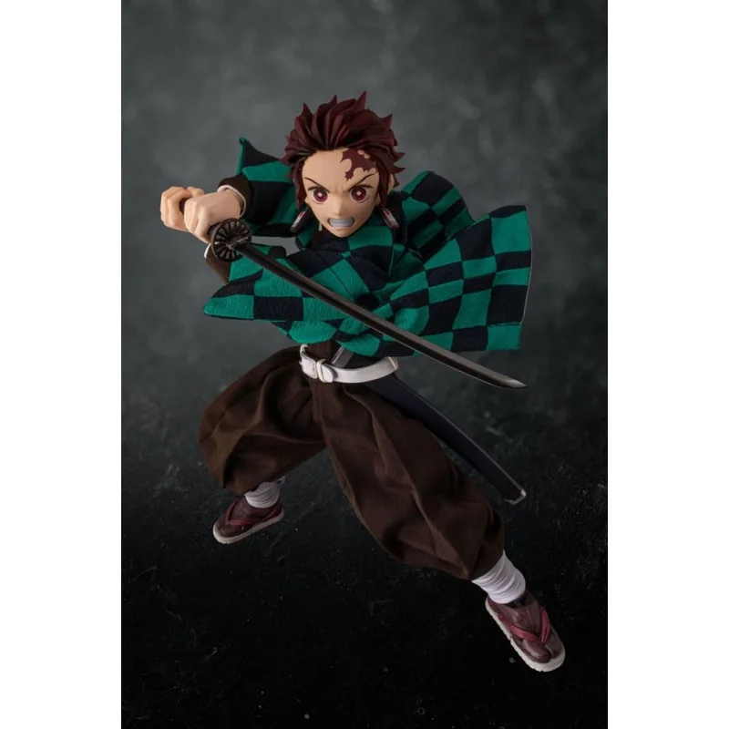 Demon Slayer: Kimetsu no Yaiba Tanjiro Kamado 20 cm