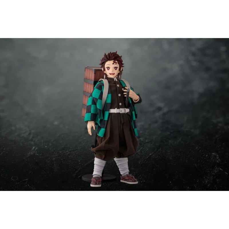 Demon Slayer: Kimetsu no Yaiba Tanjiro Kamado 20 cm