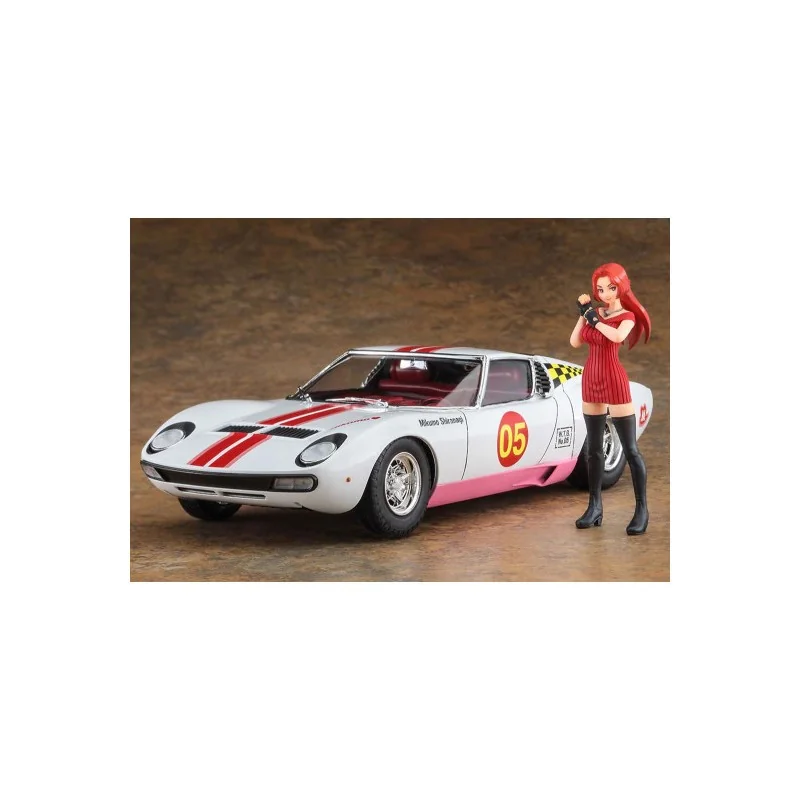 Maquette plastique de voiture Lamborghini Miura P400 avec Figurine Mikumo Shiranagi SP544 1:24