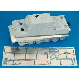 Royal Model: 1/35; Fenders Jagdtiger (for Dragon kit)