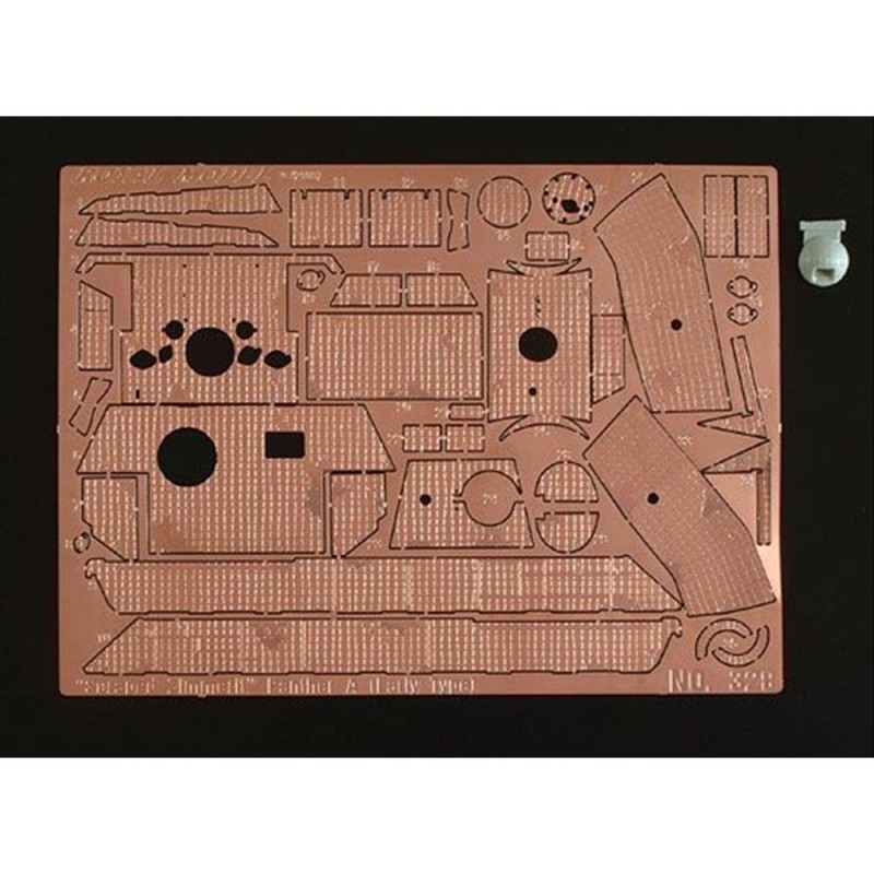 Royal Model: 1/35; Scraped Zimmerit Panther A Late (for Dragon kit)