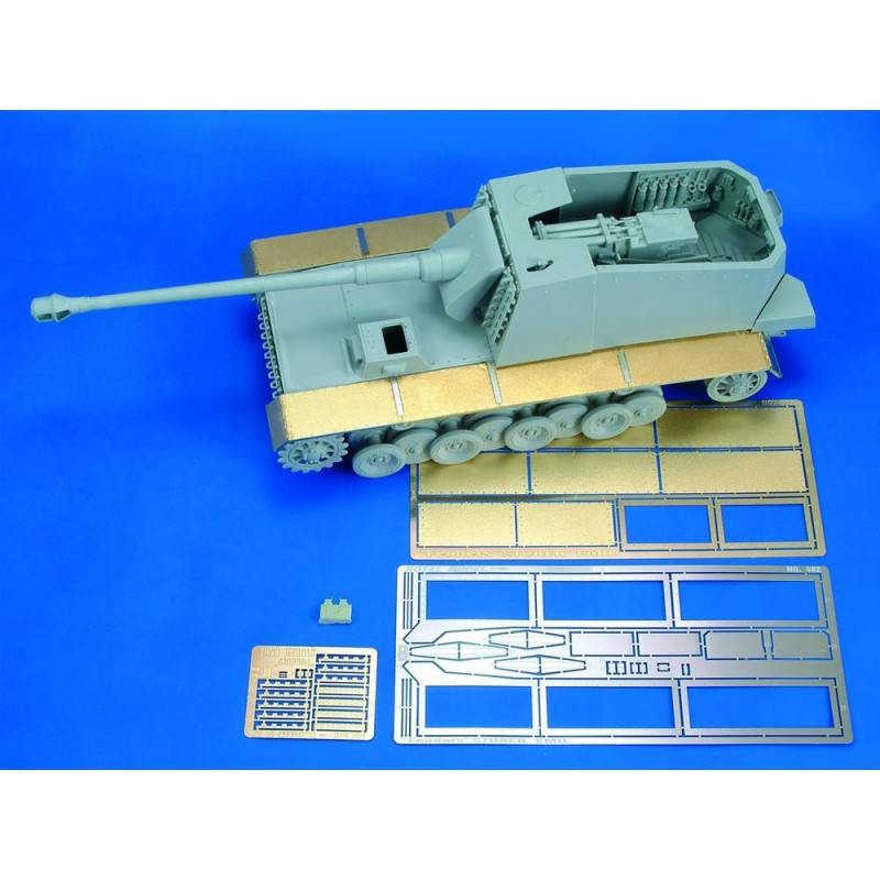 Royal Model: 1/35; Sturer Emil-Part 2° (for Trumpeter Kit)