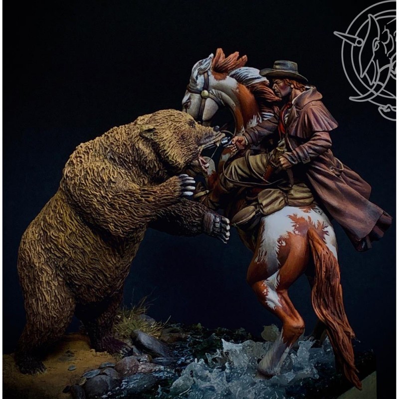 ROMEO MODELS: 54 mm. ; Grizzly Bear Attack, 1880