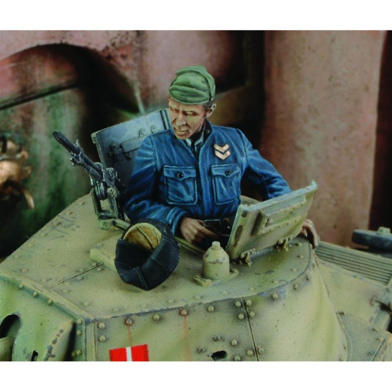 Royal Model: 1/35; Italian Tanker No.1 (WWII)