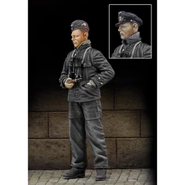 Royal Model: 1/35; Kriegsmarine Sea Man-WWII (incl. 2 heads)