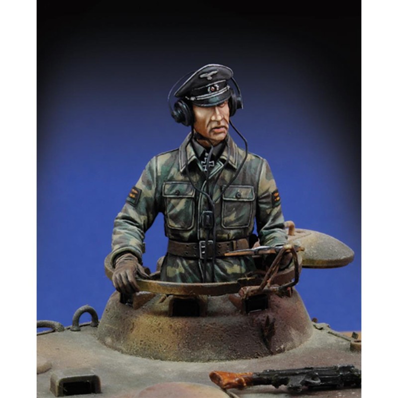 Royal Model: 1/35; Panther tanker (WWII)