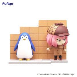 Spy x Family Hold Figure Anya & Penguin 10 cm