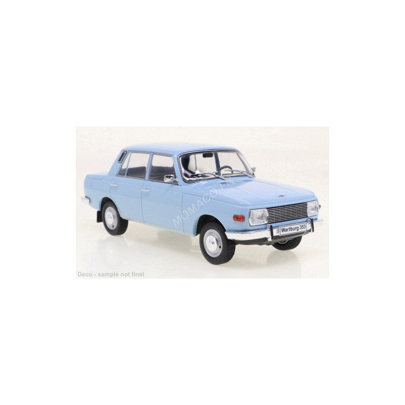 WARTBURG 353 1967 BLEU CLAIR