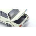 Kyosho 1:18 BMW 2002 Turbo 1974 Blanche