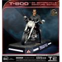 Terminator 2 : Le Jugement dernier 1/4 T-800 on Motorcycle Signature Edition Sideshow Exclusive 50 cm