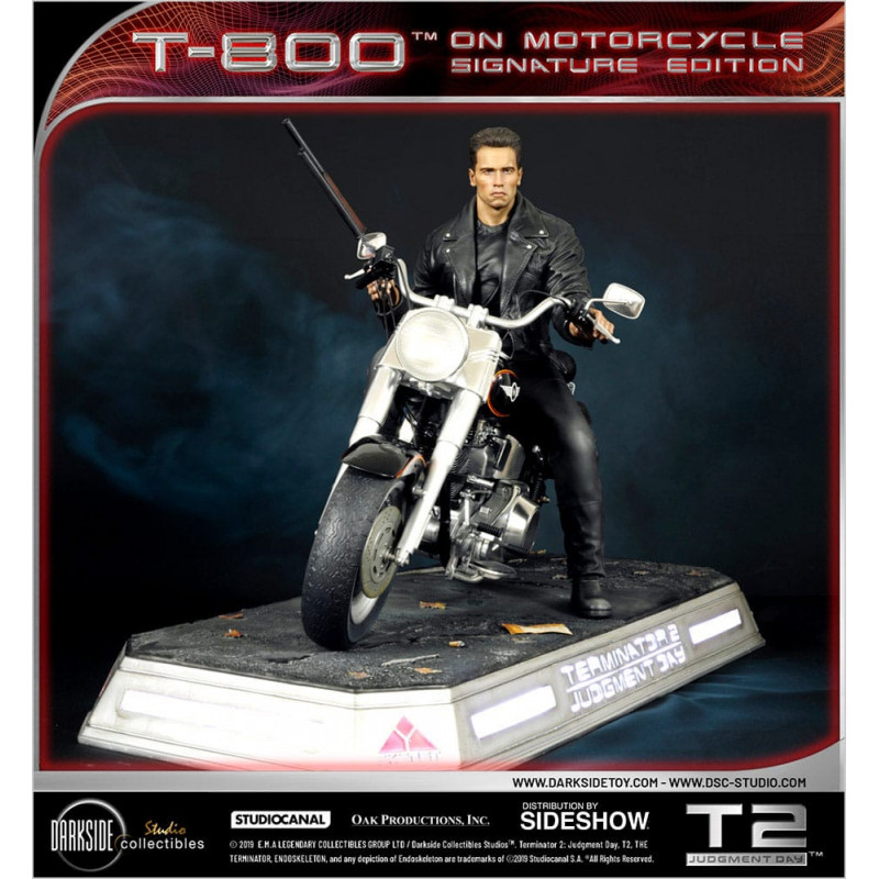 Terminator 2 : Le Jugement dernier 1/4 T-800 on Motorcycle Signature Edition Sideshow Exclusive 50 cm