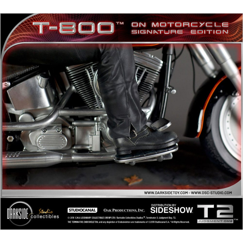 Terminator 2 : Le Jugement dernier 1/4 T-800 on Motorcycle Signature Edition Sideshow Exclusive 50 cm