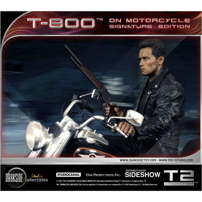 Terminator 2 : Le Jugement dernier 1/4 T-800 on Motorcycle Signature Edition Sideshow Exclusive 50 cm