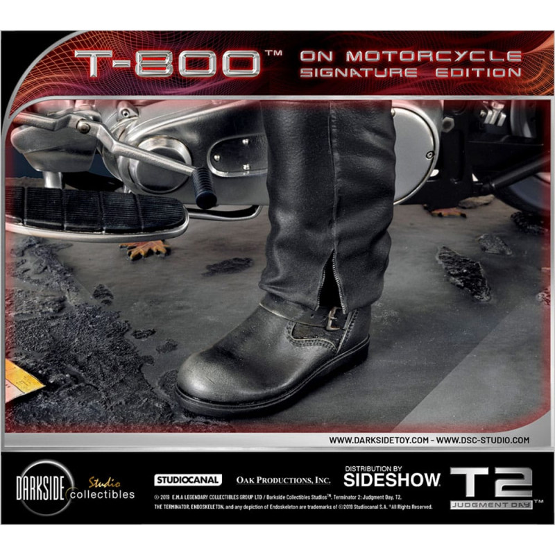 Terminator 2 : Le Jugement dernier 1/4 T-800 on Motorcycle Signature Edition Sideshow Exclusive 50 cm