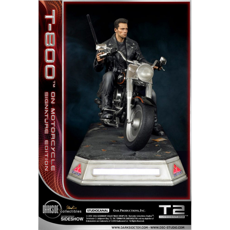 Terminator 2 : Le Jugement dernier 1/4 T-800 on Motorcycle Signature Edition Sideshow Exclusive 50 cm