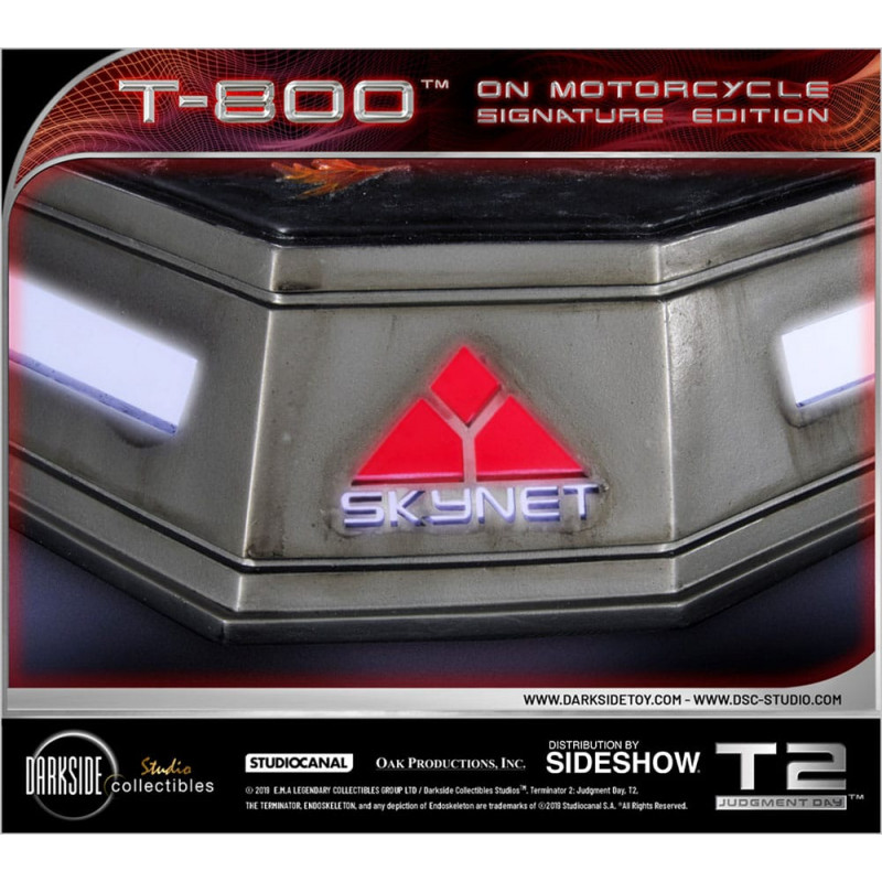 Terminator 2 : Le Jugement dernier 1/4 T-800 on Motorcycle Signature Edition Sideshow Exclusive 50 cm