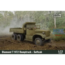 Diamond T972 Dumptruck Softcab