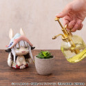 Made in Abyss: The Golden City of the Scorching Sun Look Up Nanachi 11 cm (With Gift)