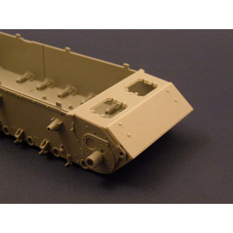 ADDITIONAL ARMOR FOR STUG III F SPITZBUG