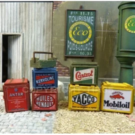 ADVERTISING BOXES FOR MOTOR OIL CANS