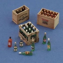 Royal Model: Champagne, cognac e wine bottles with crates (1/35 scale)