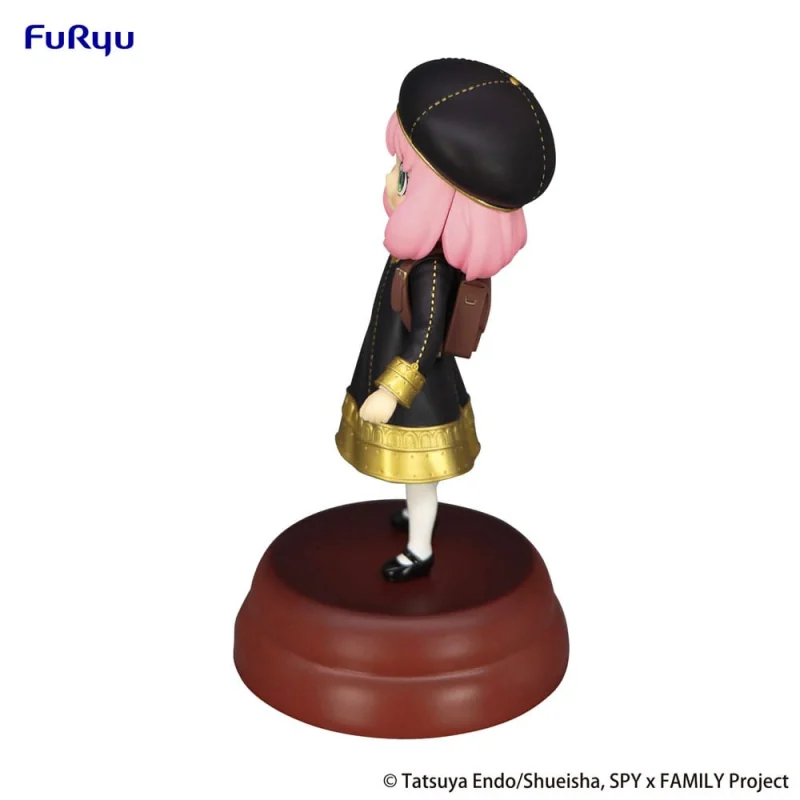 Spy x Family Exceed Creative Anya Forger Get a Stella Star 16 cm