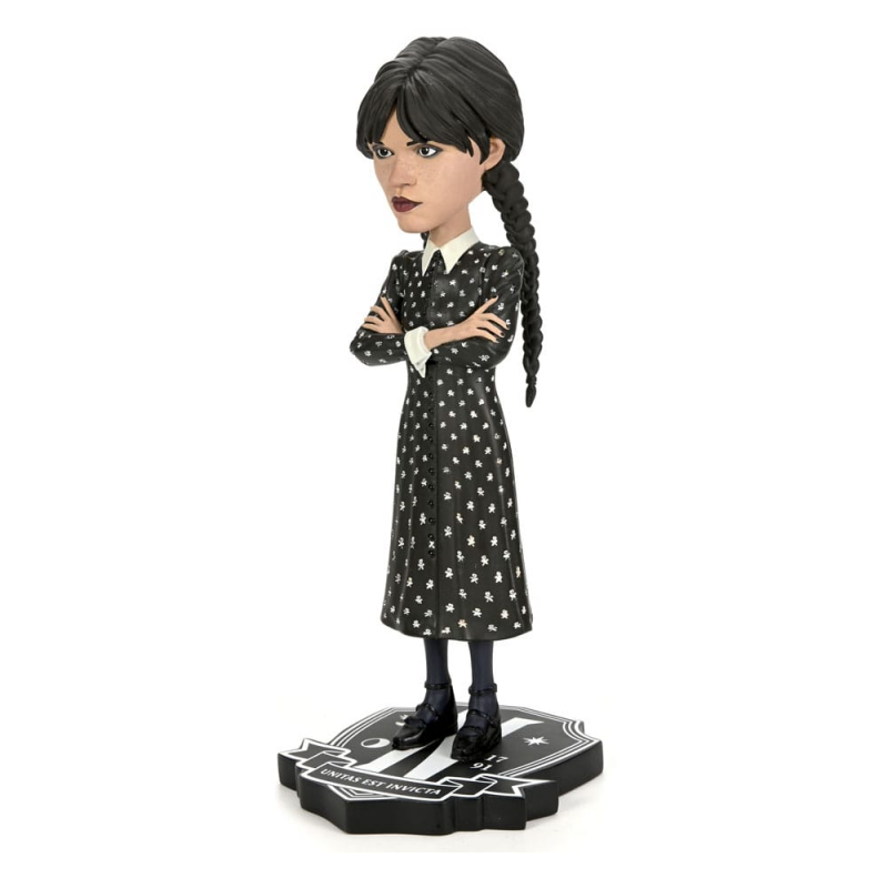 Figurine Pop La Famille Addams #811 pas cher : Wednesday Addams - Noir &  Blanc