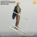 Marilyn Monroe figurine Plastic Model Kit 1/8 USO Tour 1954 25 cm