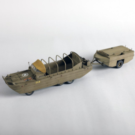 Maquette de camion en plastique GMC DUKW-353 avec remorque WTCT-6 1:35