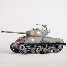 Maquette plastique de char M4A3E8 Medium Tank dernière version 1:16