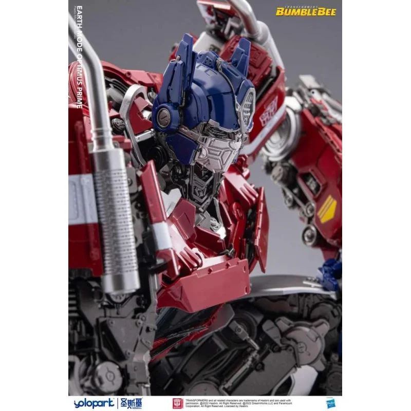 BUMBLEBEE LE FILM - Optimus Prime - Model Kit 30cm