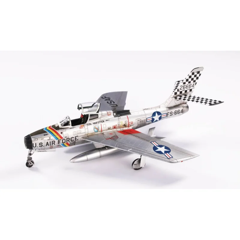 F-84F Thunderstreak ‘US Swept-wing Thunder’ 1/72