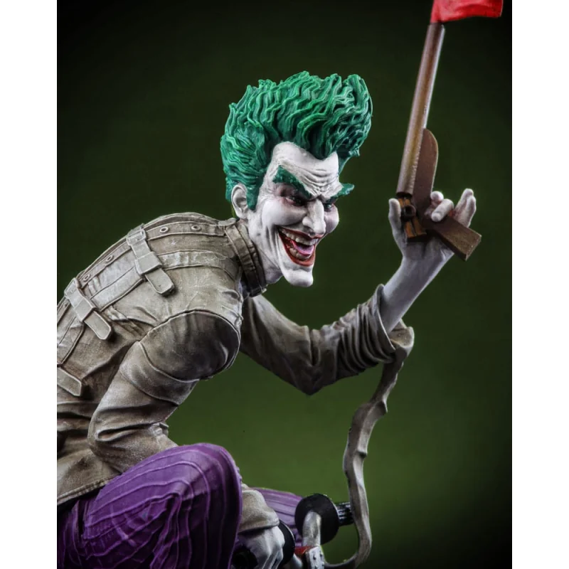 DC Direct statuette Resin 1/10 The Joker: Purple Craze - The Joker by Andrea Sorrentino 18 cm