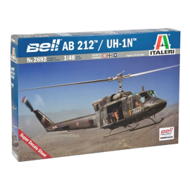 Maquette d'hélicoptère Bell AB212 / UH-1N