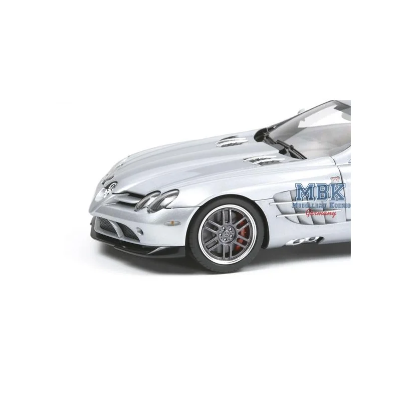 Mercedes SLR 722 