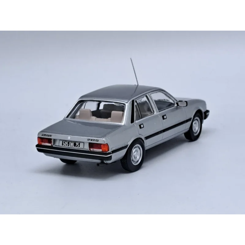 PEUGEOT 505 GR 1982 ARGENT