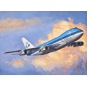 Boeing 747-200 Model Set - coffret contenant la maquette, les peintures, pinceau et colle 