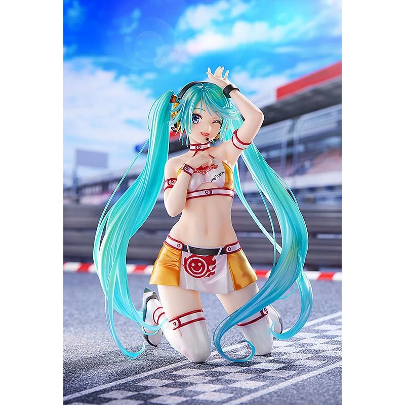 Hatsune Miku GT Project statuette PVC 1/7 Racing Miku 2010 Ver. Art by Kentaro Yabuki 18 cm