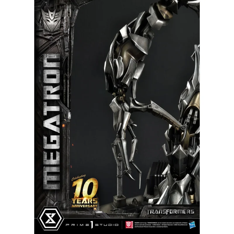 Transformers figurine Museum Masterline Megatron Deluxe Bonus Version 84 cm