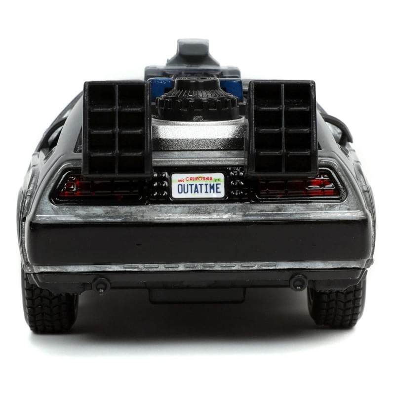 BTTF I DELOREAN DIE CAST 1:32